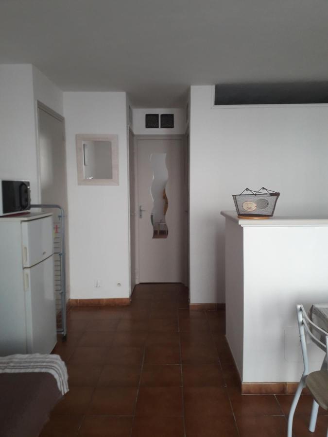 Appartement Calme A Deux Pas De La Mer サントマリー・ド・ラメール エクステリア 写真